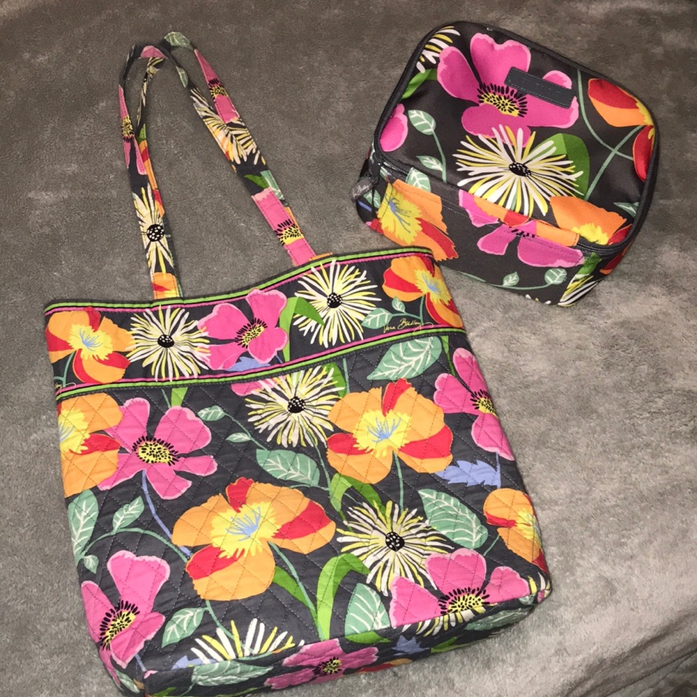 Vera Bradley Tote and Lunch Bag Set!